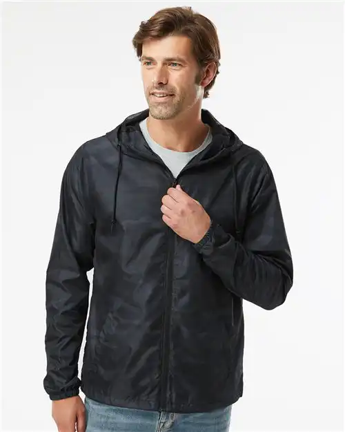 Men's Lightweight Windbreaker Full-Zip Jacket